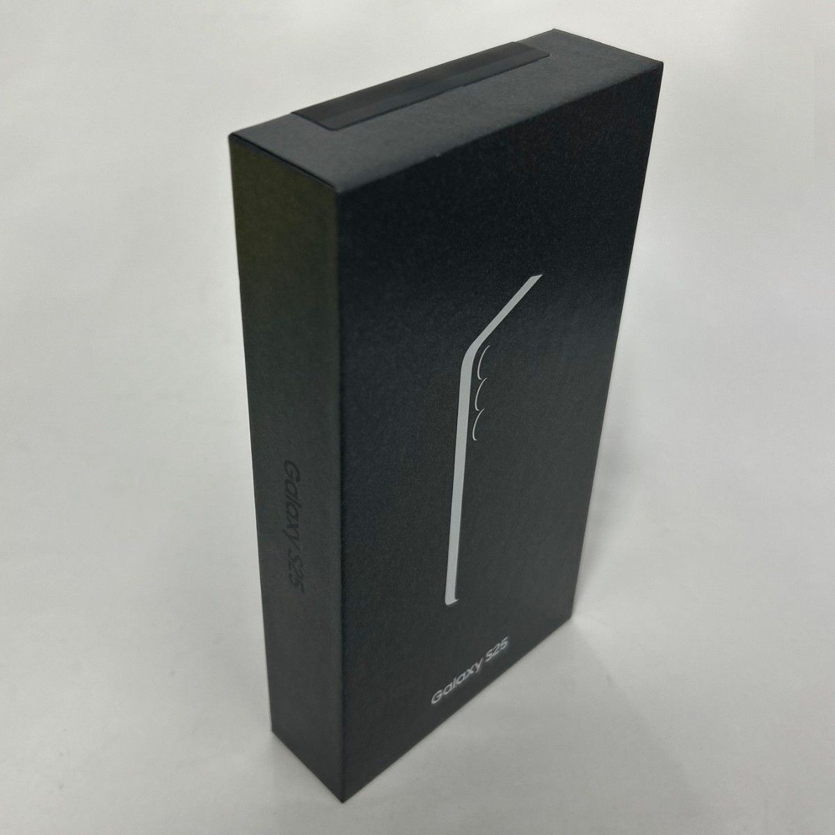 Galaxy S25 256GB ネイビー SIMフリー 【新品】|Yahoo!フリマ Galaxy S25 256GB ネイビー SIMフリー 【新品】|Yahoo!フリマ