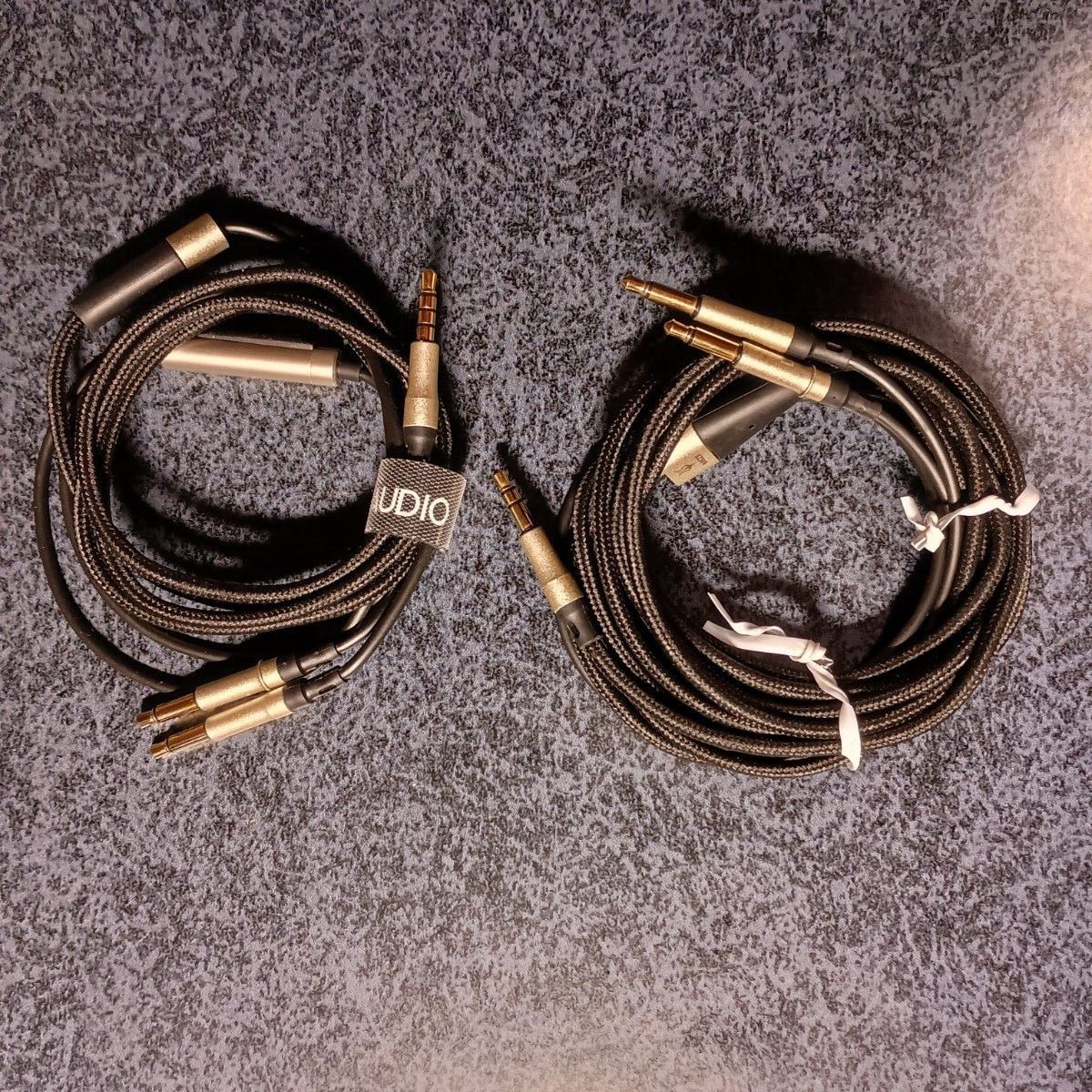 Meze Audio 99Classics ウォルナットシルバー & 4 4mm Meze Audio 99Classics ウォルナットシルバー & 4 4mm