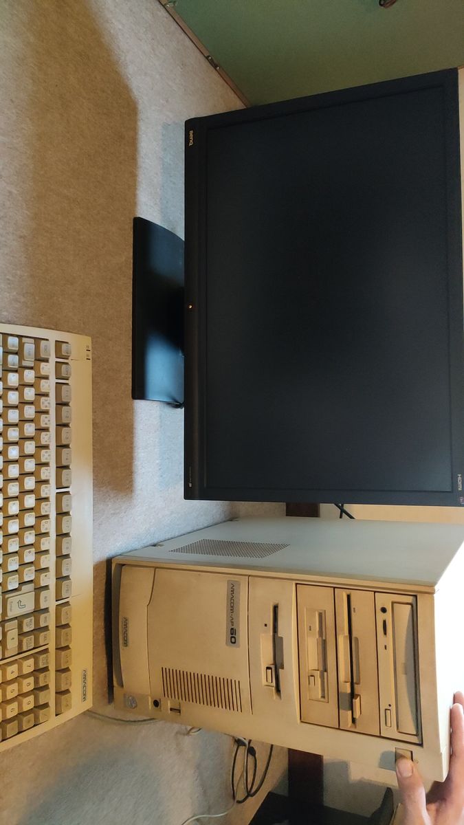 【希少】【電源スイッチ難あり】アマダ AMADA AMACOM AP60 (PC-9821Xv20/W30)