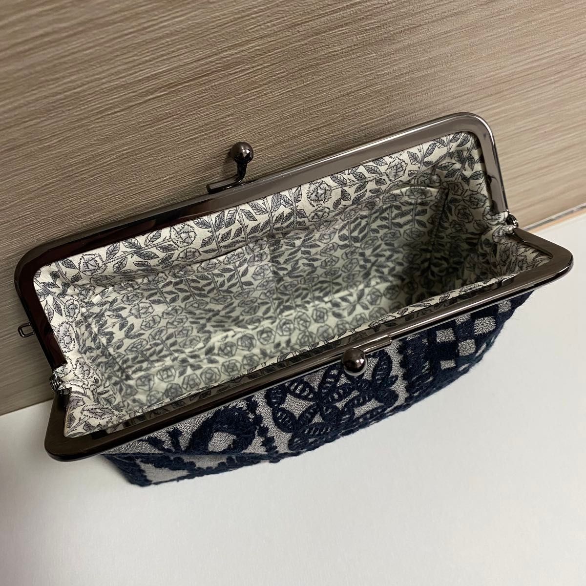 ミナペルホネン がま口ポーチ ハンドメイド forest tile 通帳 ミナペルホネン がま口ポーチ ハンドメイド forest tile 通帳