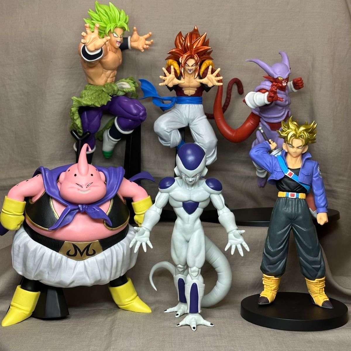 ドラゴンボール フィギュア 孫悟空 ベジータ ブロリー ゴジータ ドラゴンボール フィギュア 孫悟空 ベジータ ブロリー ゴジータ