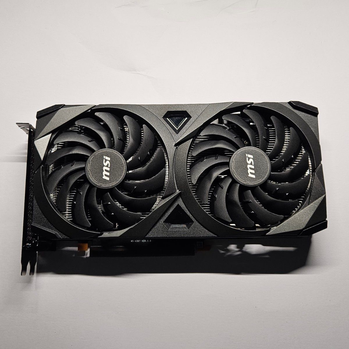 自作PC Ryzen 7 5700x RTX 3060TI 32GB/1TB WI-FI搭載|Yahoo 自作PC Ryzen 7 5700x RTX 3060TI 32GB/1TB WI-FI搭載|Yahoo