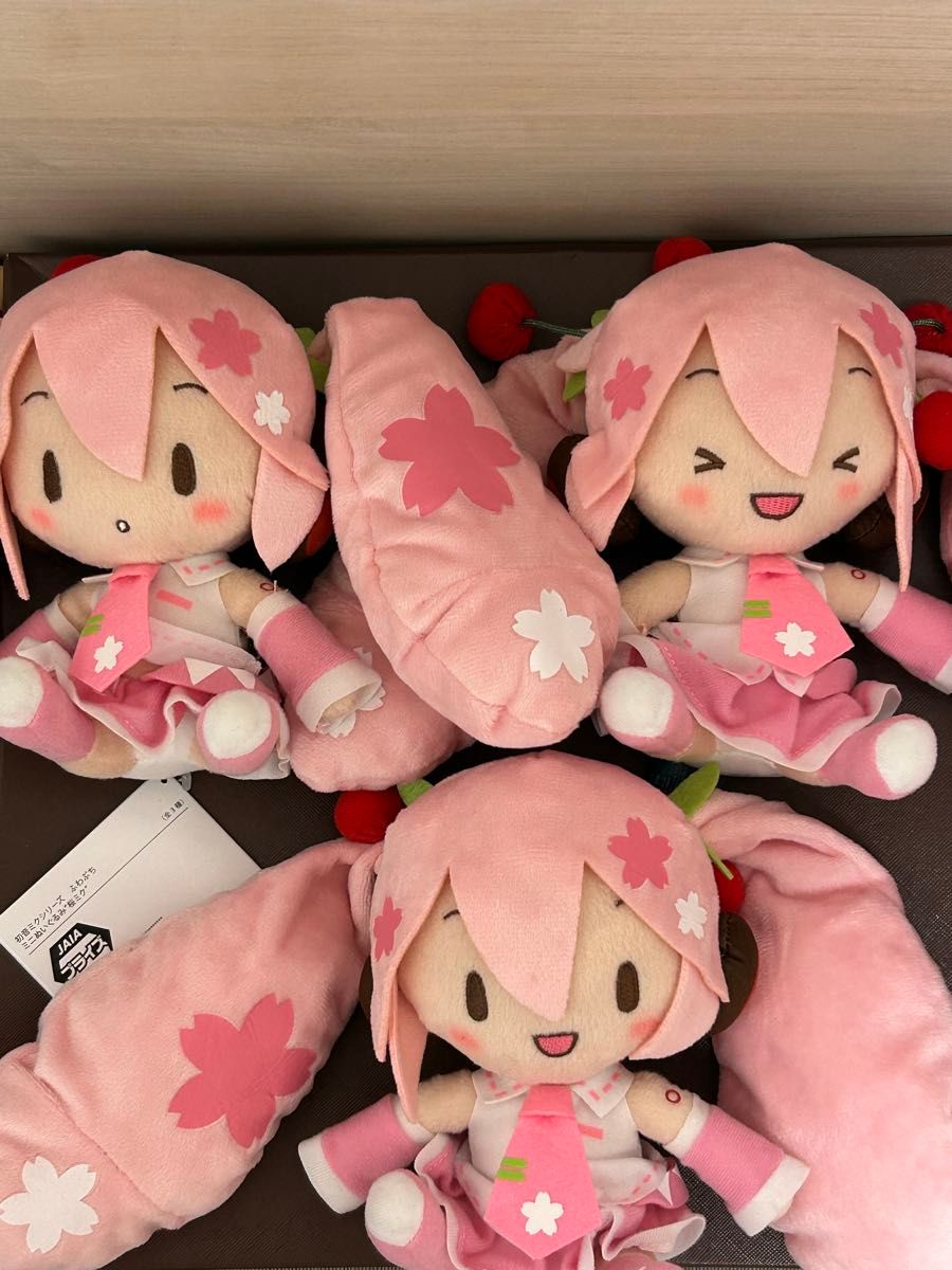 新品タグ付き 初音ミクシリーズふわぷちミニぬいぐるみ 桜ミク 3 新品タグ付き 初音ミクシリーズふわぷちミニぬいぐるみ 桜ミク 3