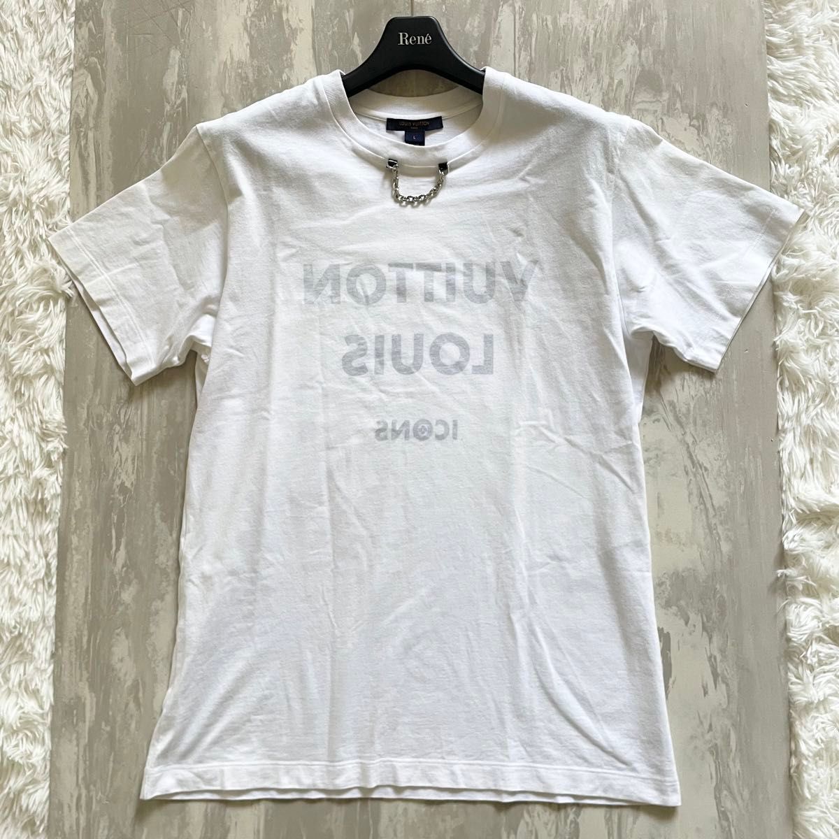 美品 19SSモデル LOUIS VUITTON ルイヴィトン Tシャツ 反転ロゴ 美品 19SSモデル LOUIS VUITTON ルイヴィトン Tシャツ 反転ロゴ