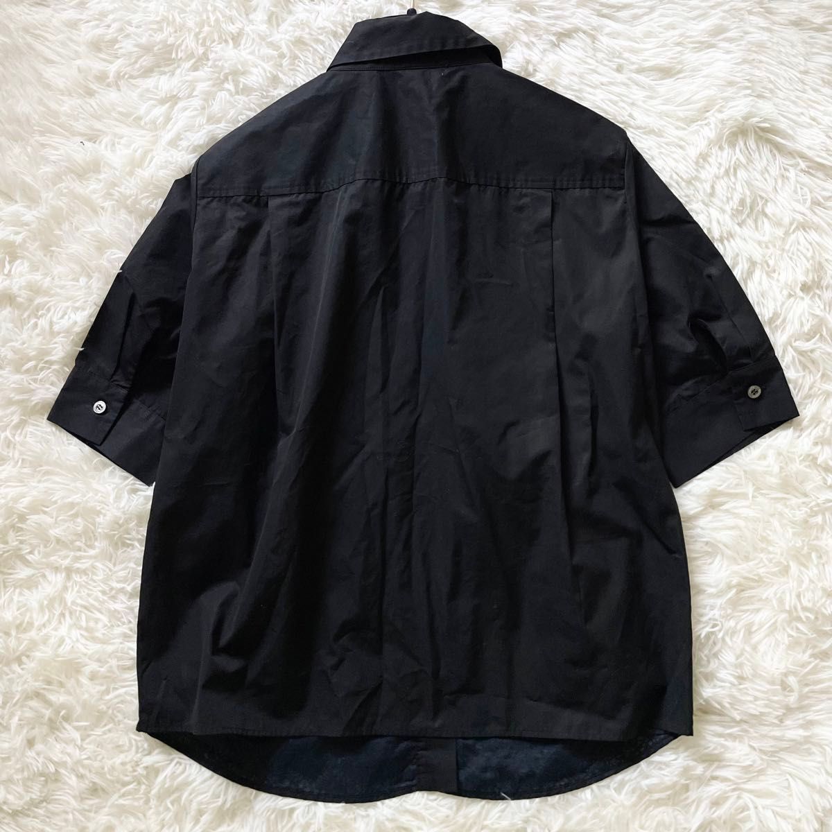 美品 LOUIS VUITTON ルイヴィトン シャツ モノグラム レース 美品 LOUIS VUITTON ルイヴィトン シャツ モノグラム レース