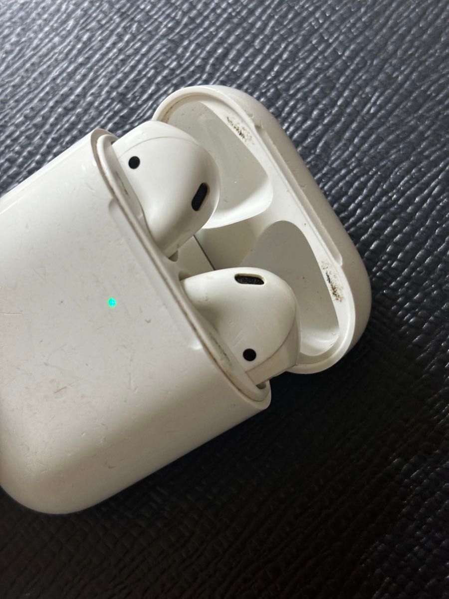 Apple AirPods第2世代本体 充電ケースA2031|Yahoo!フリマ(旧 Apple AirPods第2世代本体 充電ケースA2031|Yahoo!フリマ(旧