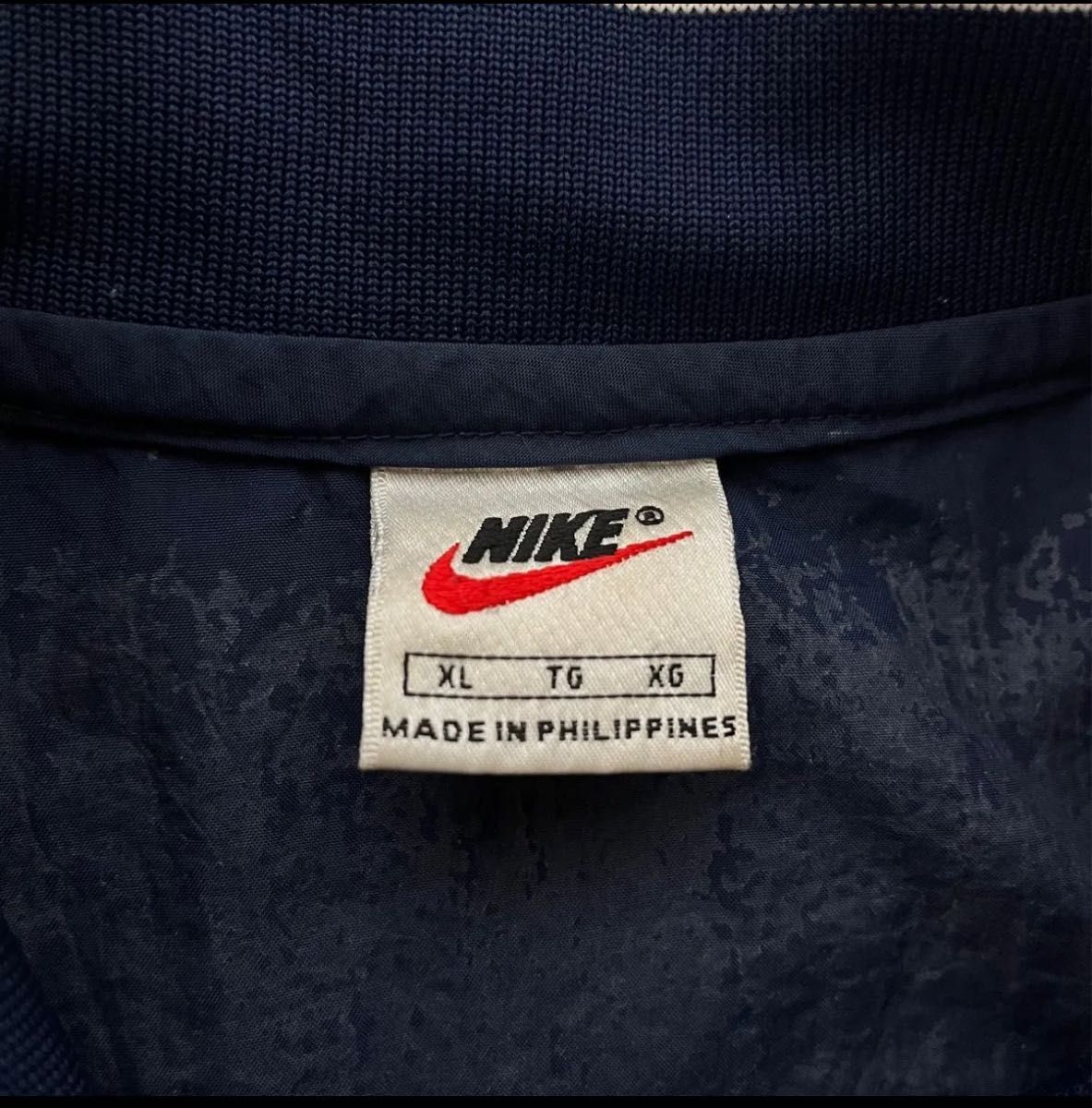 NIKE ナイキ ハーフジップ 両面刺繍ロゴ ナイロンジャケット 90s NIKE ナイキ ハーフジップ 両面刺繍ロゴ ナイロンジャケット 90s