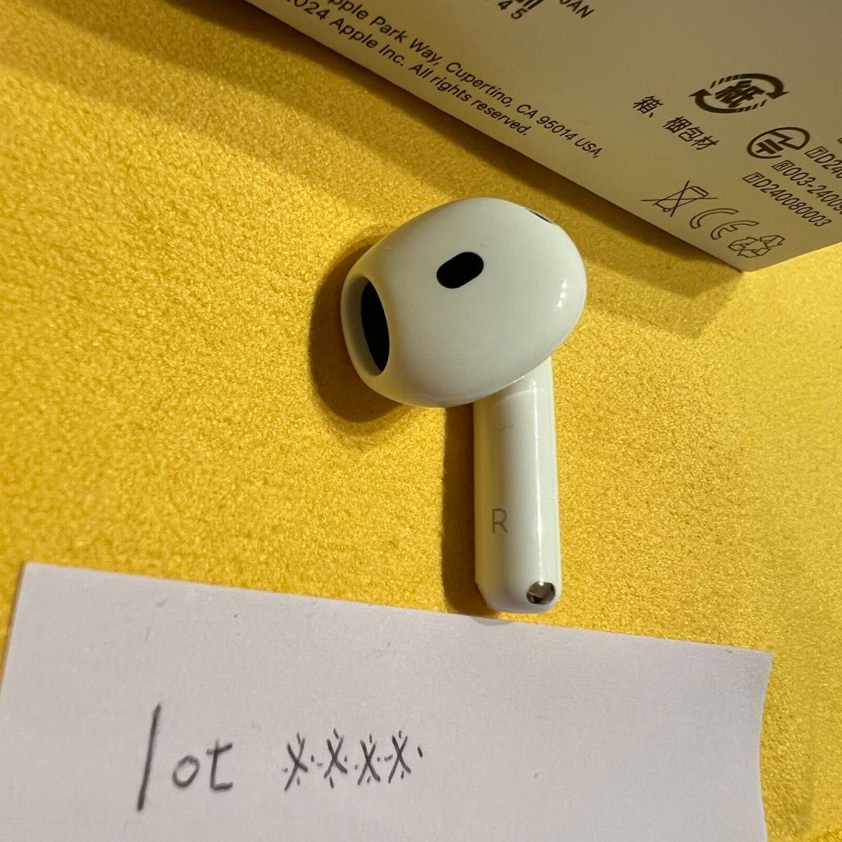 Apple AirPods 第4世代 ANC対応 右耳のみ A3055 美品|Yahoo Apple AirPods 第4世代 ANC対応 右耳のみ A3055 美品|Yahoo
