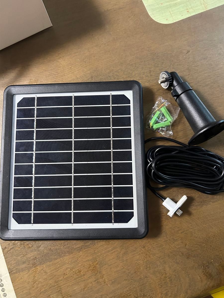 中古品 動作確認済 YESKAMO ソーラーパネル 電池式防犯カメラ 中古品 動作確認済 YESKAMO ソーラーパネル 電池式防犯カメラ