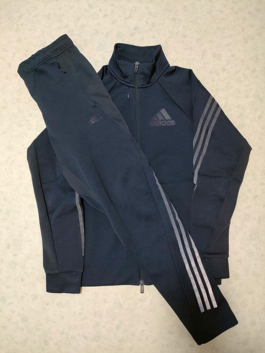 adidas ジャージ上下セット ダークグレー|Yahoo!フリマ(旧 adidas ジャージ上下セット ダークグレー|Yahoo!フリマ(旧