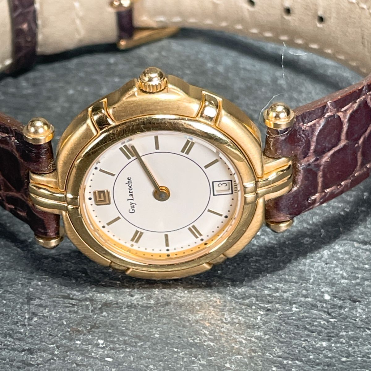 美品 Guy Laroche ギラロッシュ 腕時計 アナログ クオーツ 美品 Guy Laroche ギラロッシュ 腕時計 アナログ クオーツ