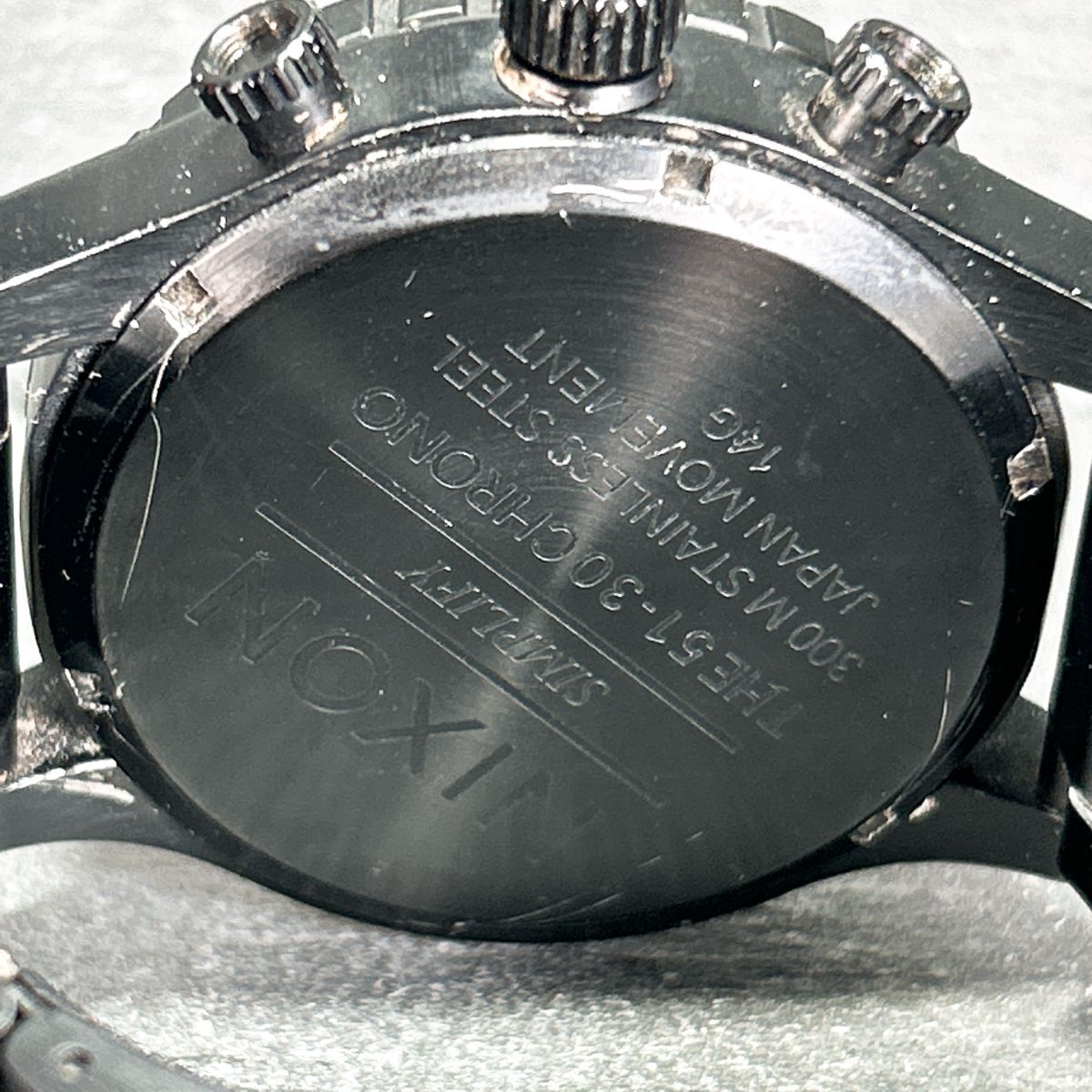 美品 NIXON ニクソン 51-30 CHRONO A083-001 腕時計 クオーツ 美品 NIXON ニクソン 51-30 CHRONO A083-001 腕時計 クオーツ