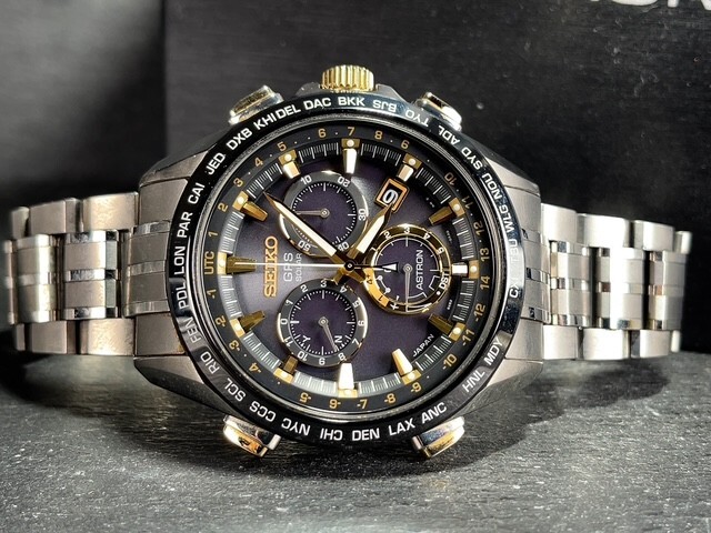 販売終了モデル 超美品 セイコー SEIKO アストロン ASTRON GPS 販売終了モデル 超美品 セイコー SEIKO アストロン ASTRON GPS