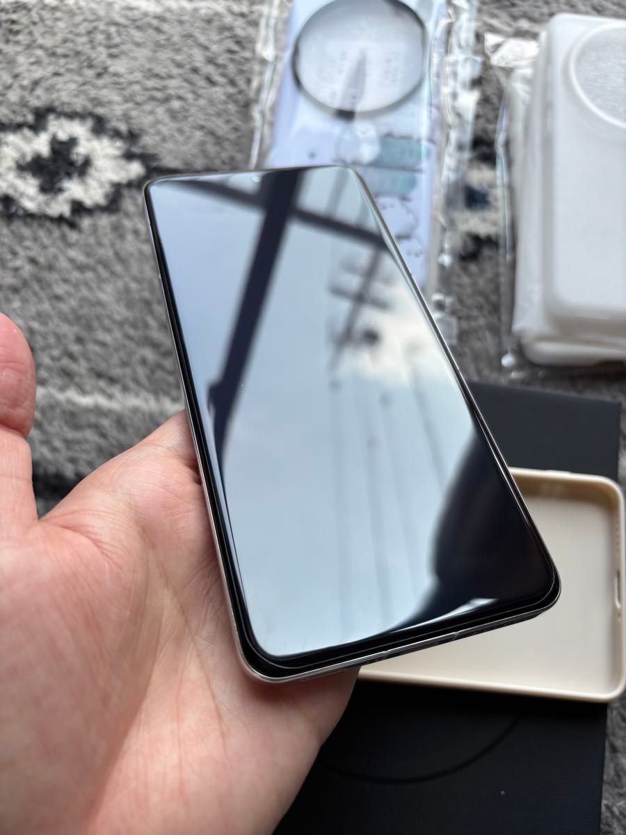 ほぼ新品 vivo x200 pro 12GB+256GB 中国版 白|Yahoo!フリマ ほぼ新品 vivo x200 pro 12GB+256GB 中国版 白|Yahoo!フリマ