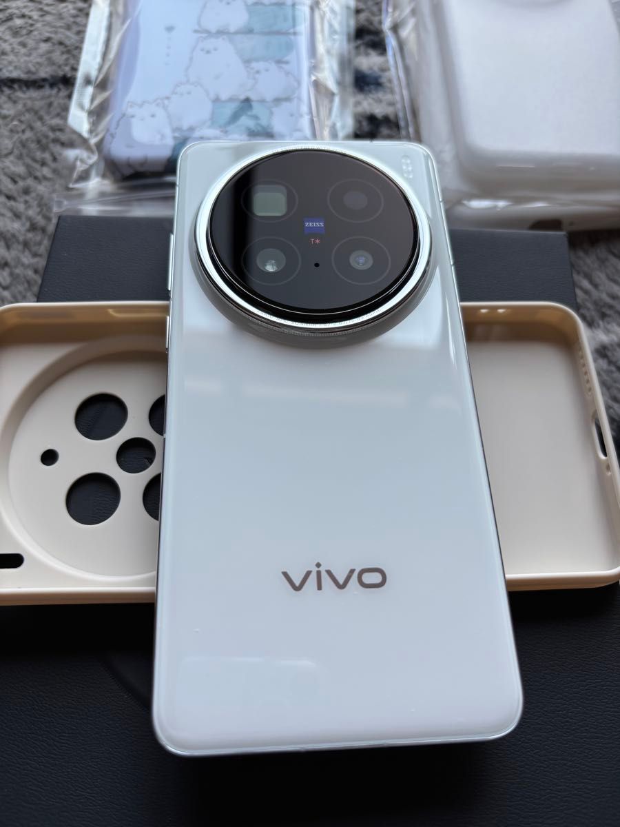 ほぼ新品 vivo x200 pro 12GB+256GB 中国版 白|Yahoo!フリマ ほぼ新品 vivo x200 pro 12GB+256GB 中国版 白|Yahoo!フリマ