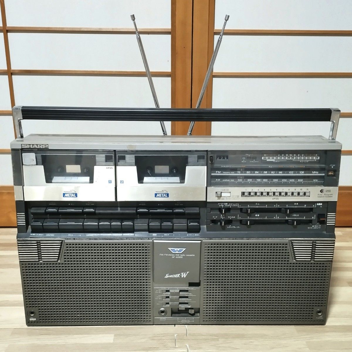 ジャンク品】 SHARP THE SEARCHER-W GF-828SB ラジカセ 昭和 ジャンク品】 SHARP THE SEARCHER-W GF-828SB ラジカセ 昭和