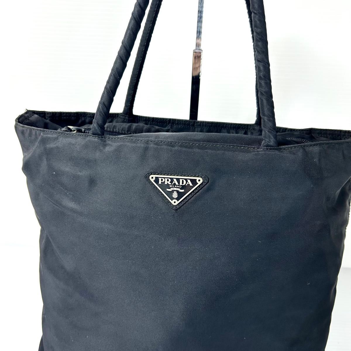 PRADA プラダ トートバッグ 三角プレート 白タグ ナイロン PRADA プラダ トートバッグ 三角プレート 白タグ ナイロン