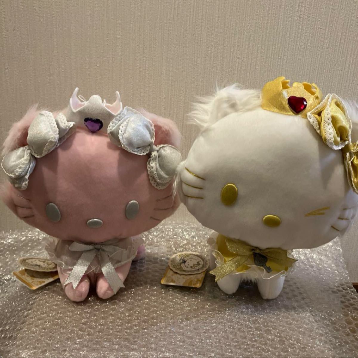 チャーミーキティ ハニーキュート ぬいぐるみ ゴールドデザイン チャーミーキティ ハニーキュート ぬいぐるみ ゴールドデザイン