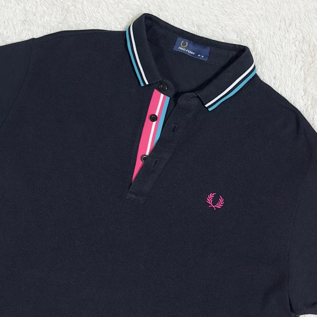 美品/FRED PERRY フレッドペリー 半袖 鹿の子 ポロシャツ 刺繍 美品/FRED PERRY フレッドペリー 半袖 鹿の子 ポロシャツ 刺繍