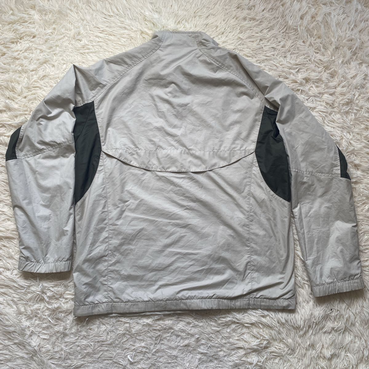 NIKE GOLFナイキゴルフ ハーフジップ半袖ナイロンジャケット L NIKE GOLFナイキゴルフ ハーフジップ半袖ナイロンジャケット L