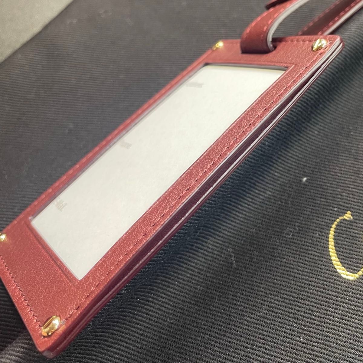 未使用 新品】カルティエ ネームタグ バッグチャーム ボルドー 未使用 新品】カルティエ ネームタグ バッグチャーム ボルドー