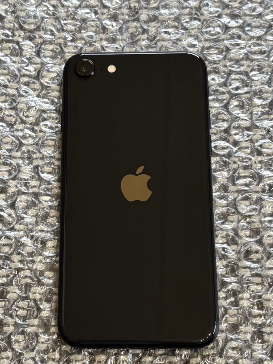 美品】iPhone SE 第2世代 SE2 ブラック 黒 SIMフリー 128GB 美品】iPhone SE 第2世代 SE2 ブラック 黒 SIMフリー 128GB
