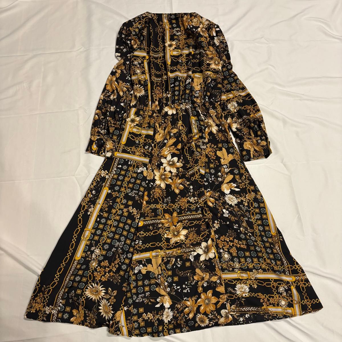 美品 ZARAザラ 総柄 ロングワンピース チェーン柄 花柄|Yahoo 美品 ZARAザラ 総柄 ロングワンピース チェーン柄 花柄|Yahoo