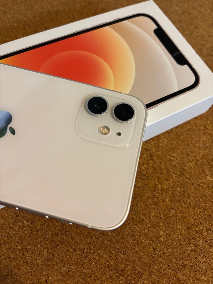 美品】Apple iPhone 12 ホワイト 64GB 本体 箱付き iPhone12 SIM 美品】Apple iPhone 12 ホワイト 64GB 本体 箱付き iPhone12 SIM