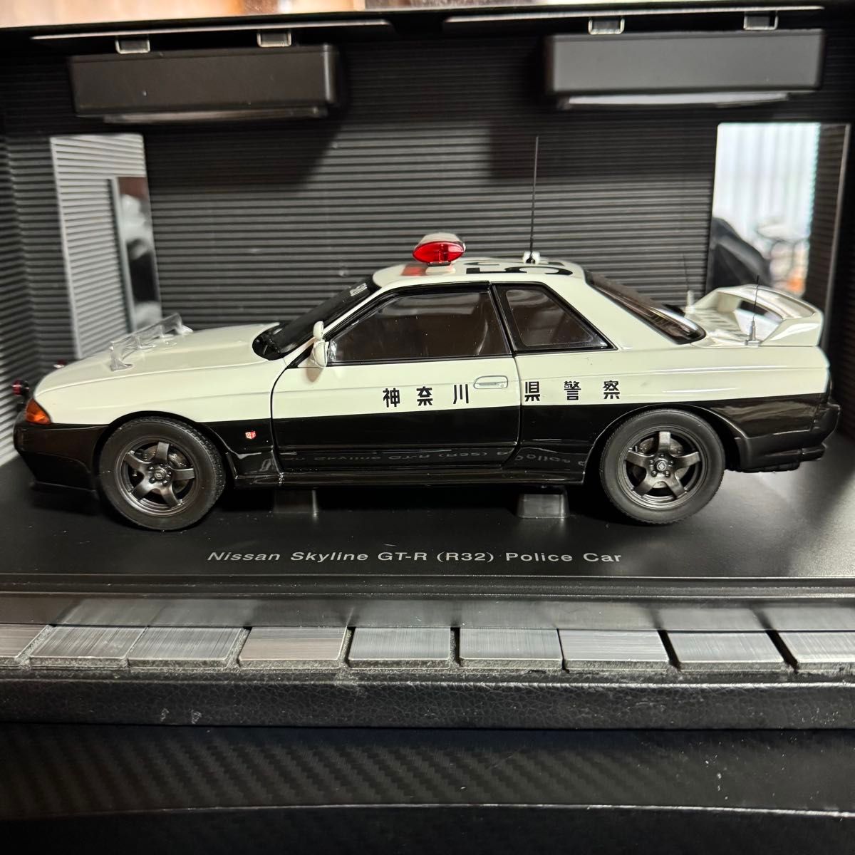 絶版未展示品 オートアート 1/18 スカイライン GT-R R32 神奈川 絶版未展示品 オートアート 1/18 スカイライン GT-R R32 神奈川