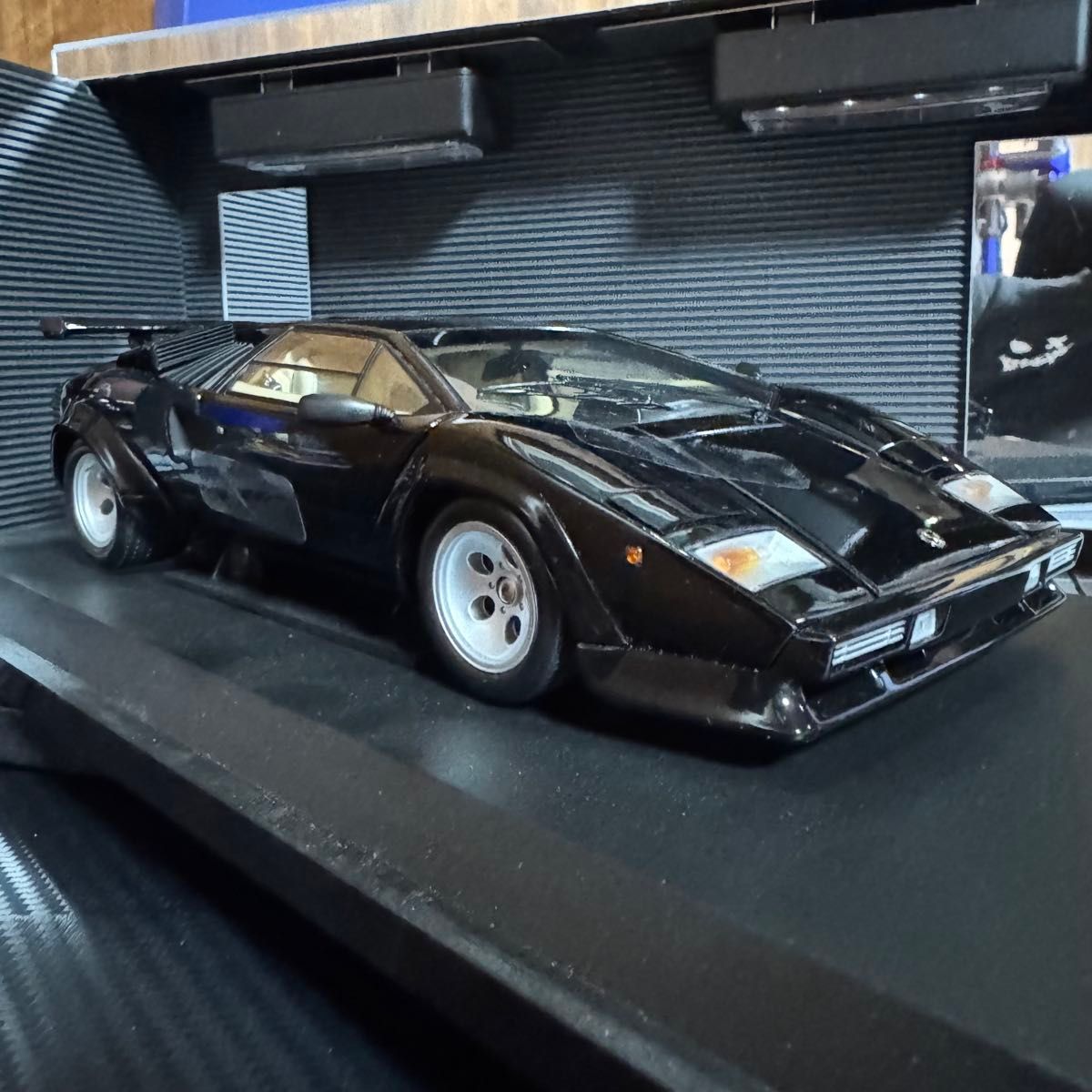 絶版未展示品 京商 1/18 ランボルギーニ カウンタック LP500 絶版未展示品 京商 1/18 ランボルギーニ カウンタック LP500