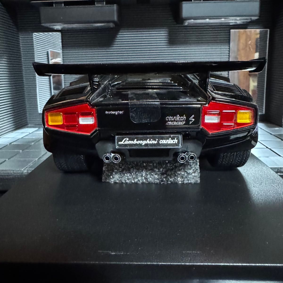 絶版未展示品 京商 1/18 ランボルギーニ カウンタック LP500 絶版未展示品 京商 1/18 ランボルギーニ カウンタック LP500