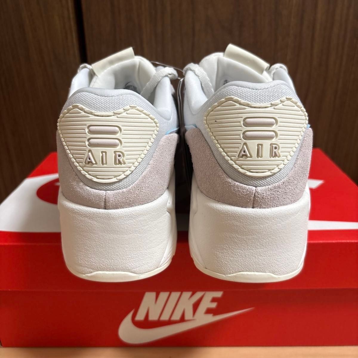 NIKE エアマックス 90 LV8 SE 24cm|Yahoo!フリマ(旧PayPayフリマ) NIKE エアマックス 90 LV8 SE 24cm|Yahoo!フリマ(旧PayPayフリマ)