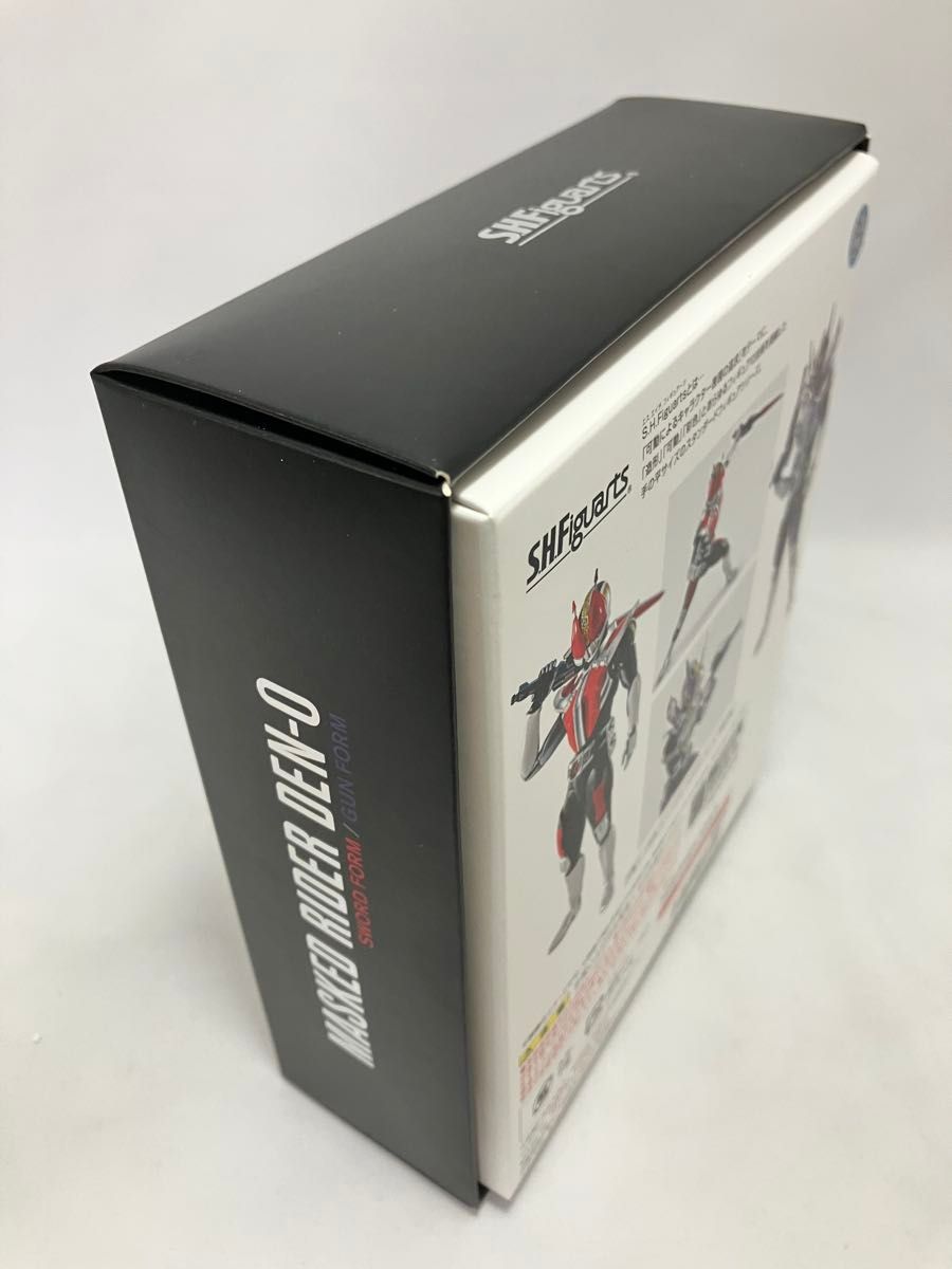 開封美品】S H フィギュアーツ 真骨彫製法 仮面ライダー電王 開封美品】S H フィギュアーツ 真骨彫製法 仮面ライダー電王
