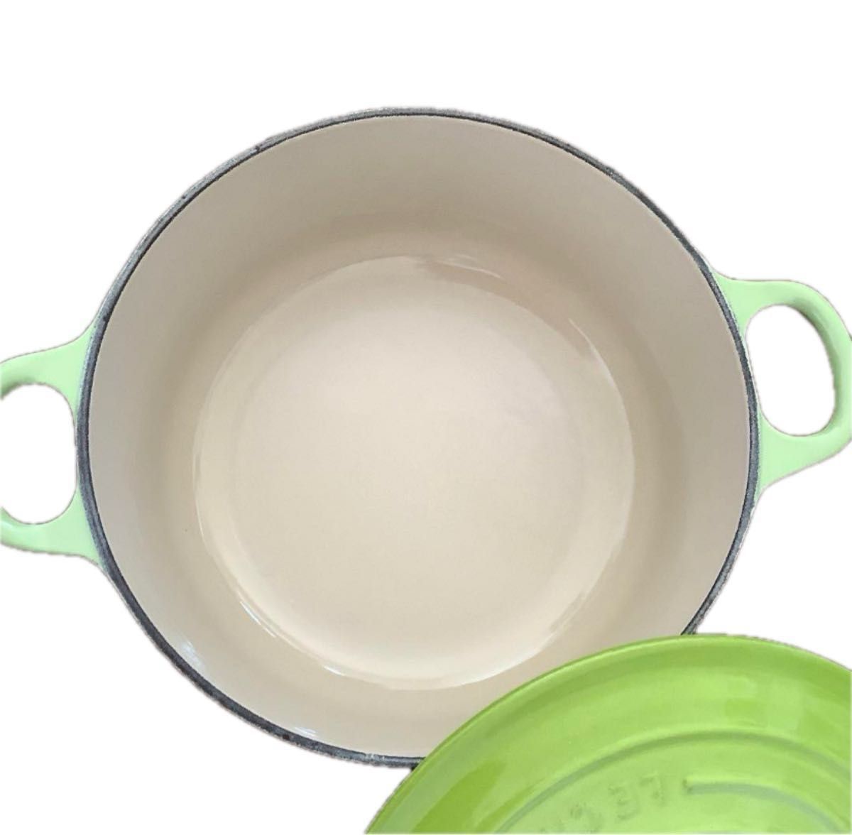 美品【廃盤色】LE CREUSETルクルーゼ ココットロンド 鍋 20cm 美品【廃盤色】LE CREUSETルクルーゼ ココットロンド 鍋 20cm