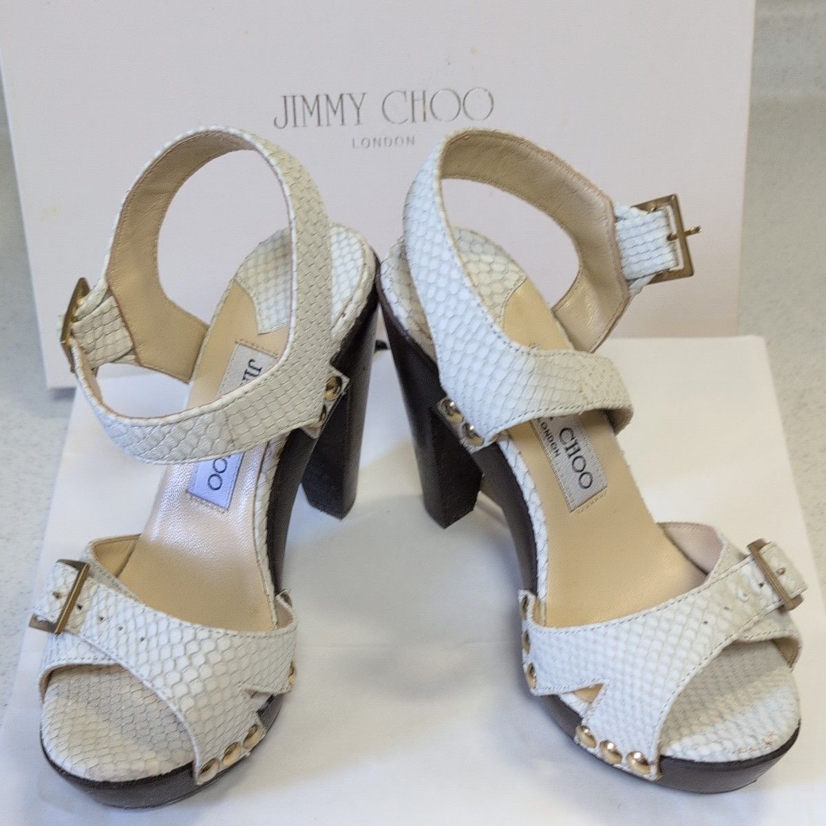 4/26→5/6まで発送できません ジミーチュウJIMMY CHOO サンダル 4/26→5/6まで発送できません ジミーチュウJIMMY CHOO サンダル