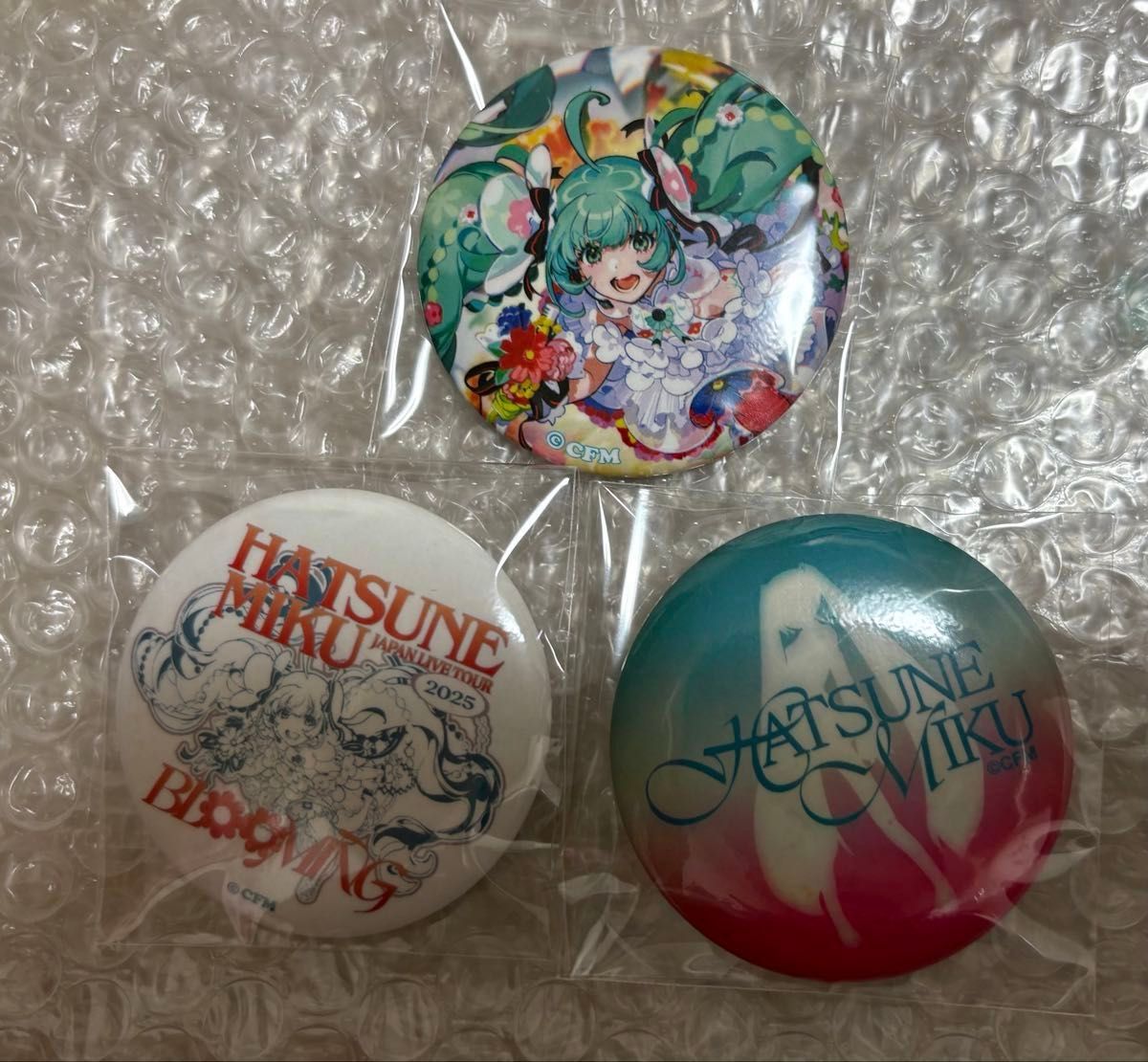 初音ミク JAPAN LIVE TOUR2025 Blooming 缶バッジメイン 初音ミク JAPAN LIVE TOUR2025 Blooming 缶バッジメイン