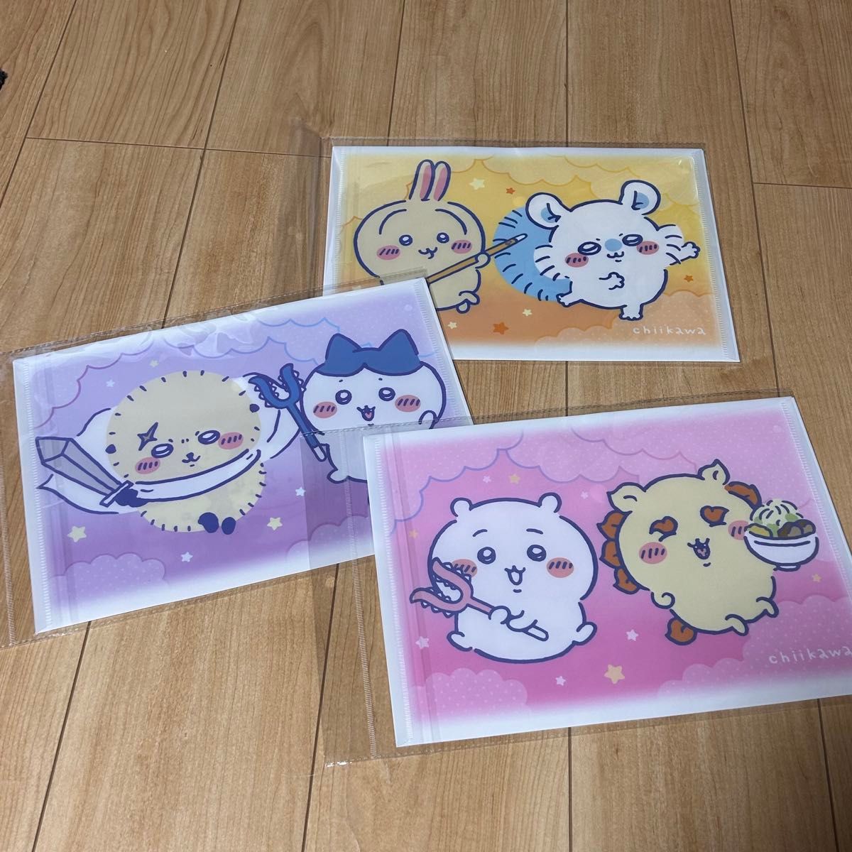ちいかわ キャンドゥ ボタン付きA4クリアファイル 3種|Yahoo ちいかわ キャンドゥ ボタン付きA4クリアファイル 3種|Yahoo