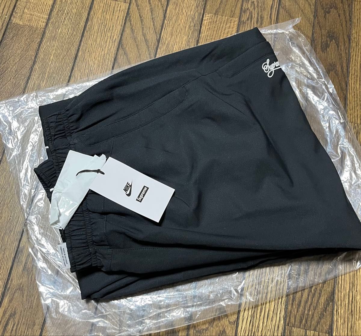 2025新作 新品未使用 Supreme Nike Track Pant Black M トラック 2025新作 新品未使用 Supreme Nike Track Pant Black M トラック
