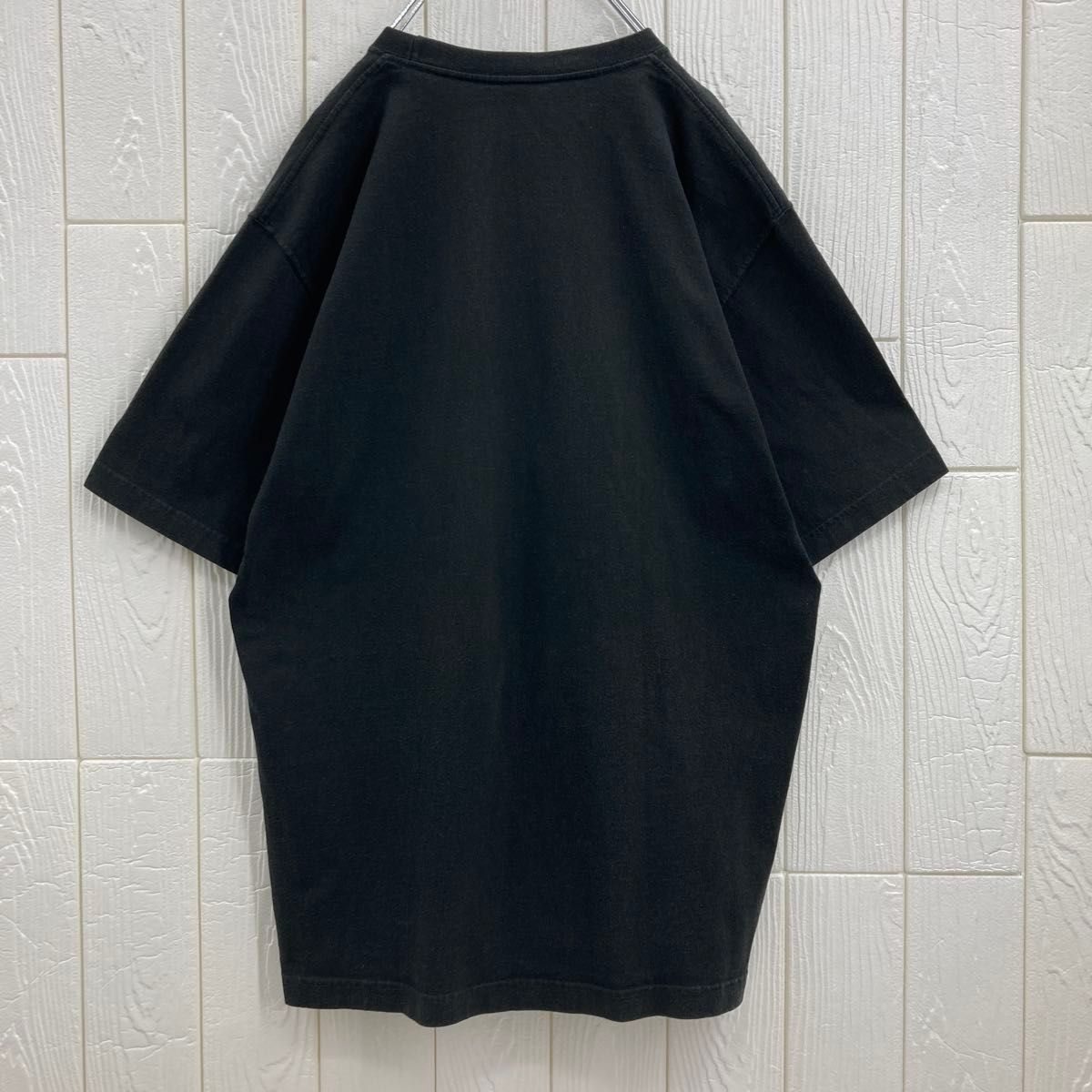 入手困難 】ブラックアイパッチ 取扱注意 プリントロゴ Tシャツ 入手困難 】ブラックアイパッチ 取扱注意 プリントロゴ Tシャツ