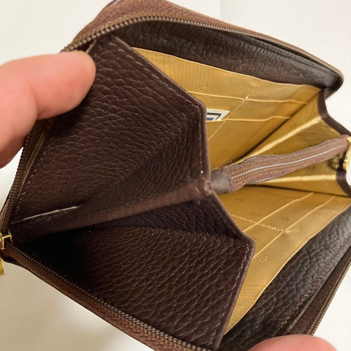 アンティーク】【AIGNER / アイグナー】 ラウンドファスナー 長 アンティーク】【AIGNER / アイグナー】 ラウンドファスナー 長