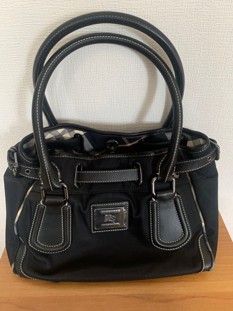 新品未使用 バーバリーブルーレーベル ハンドバッグ ナイロン 新品未使用 バーバリーブルーレーベル ハンドバッグ ナイロン