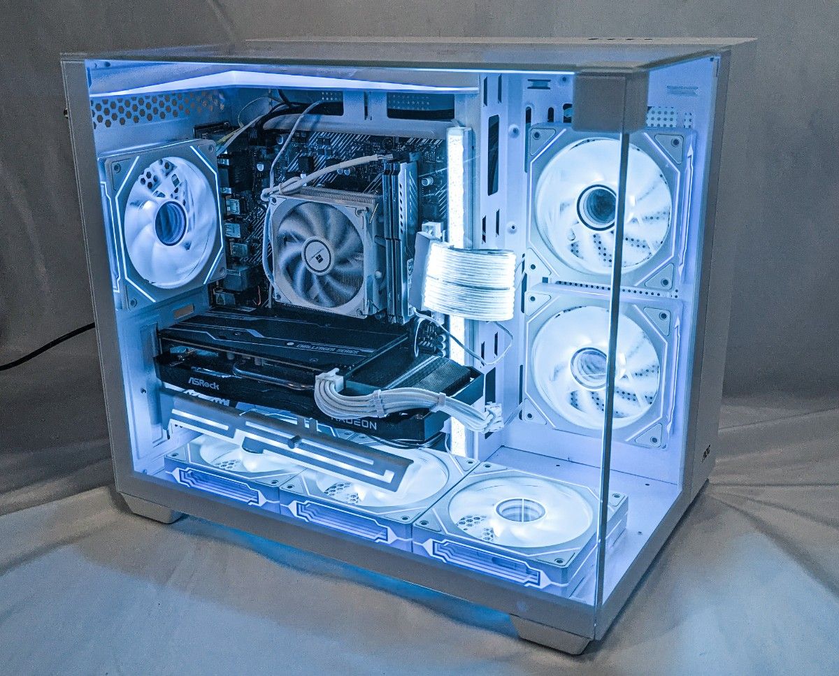 ゲーミングPC Ryzen7 5700X / RX7600 32GB 512GB Win11認証済み ゲーミングPC Ryzen7 5700X / RX7600 32GB 512GB Win11認証済み