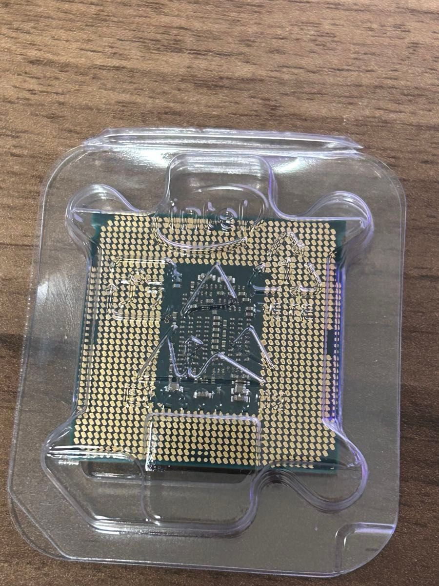 Intel Core i7 7700 CPU 動作確認済 ジャンク扱い 第7世代 Intel Core i7 7700 CPU 動作確認済 ジャンク扱い 第7世代