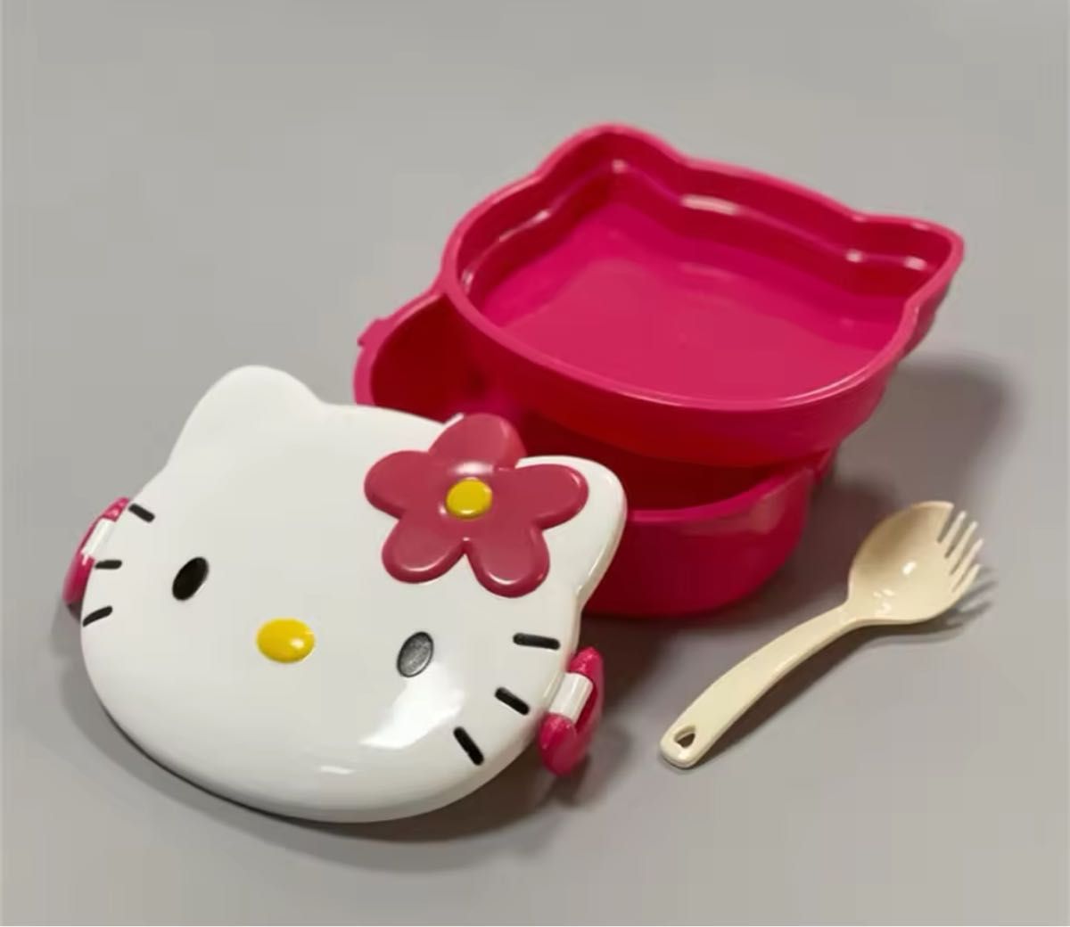 サンリオ ハローキティ お弁当箱|Yahoo!フリマ(旧PayPayフリマ) サンリオ ハローキティ お弁当箱|Yahoo!フリマ(旧PayPayフリマ)