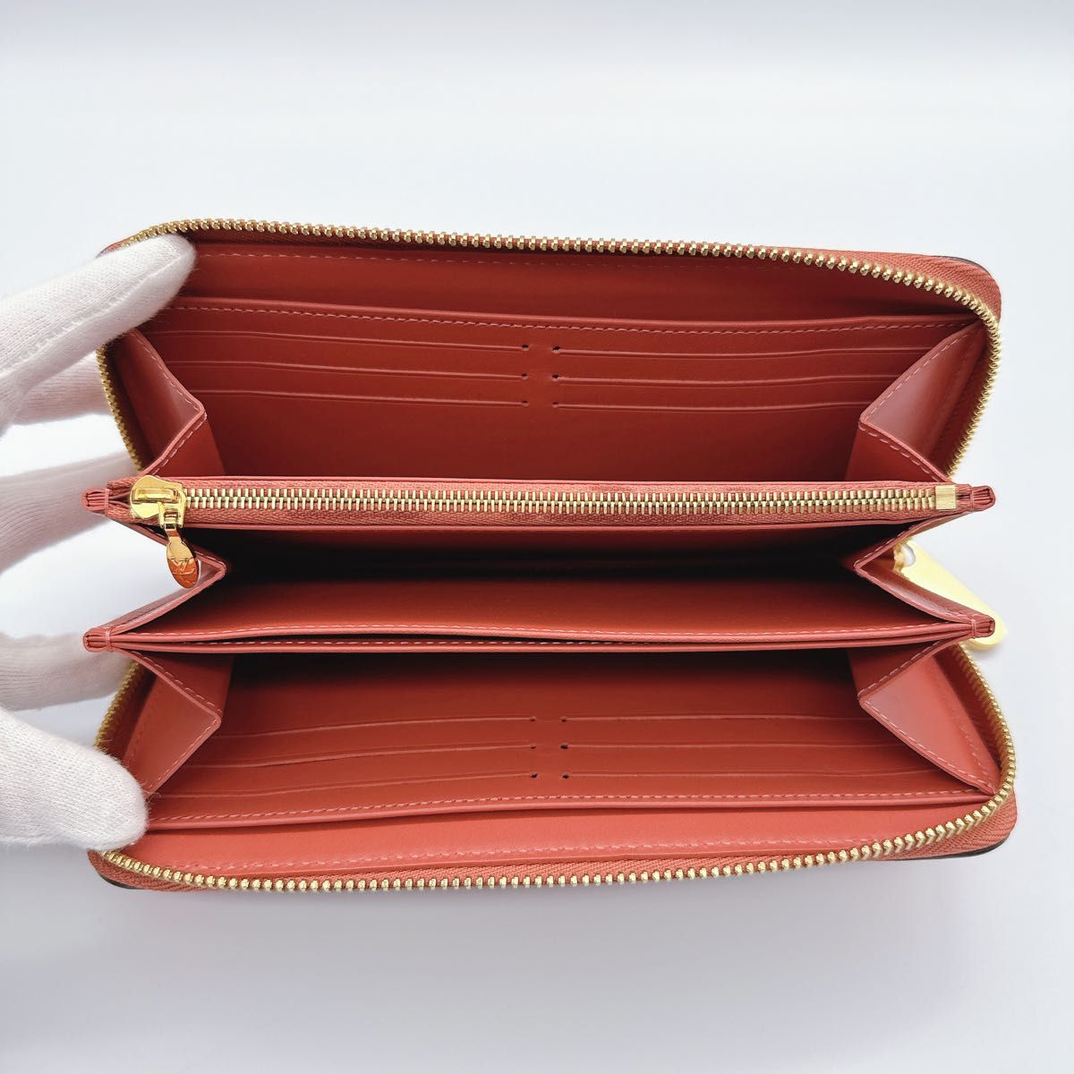 極美品】LOUIS VUITTON ルイヴィトン ジッピーウォレット 極美品】LOUIS VUITTON ルイヴィトン ジッピーウォレット