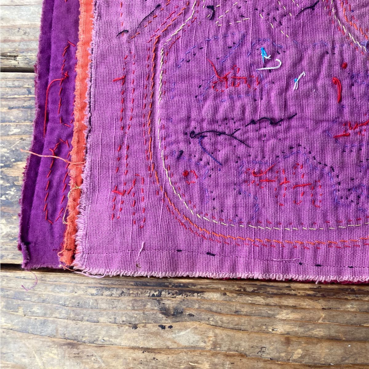 パナマ クナ族のMORA(モラ) 刺繍布 テーブルクロス|Yahoo パナマ クナ族のMORA(モラ) 刺繍布 テーブルクロス|Yahoo