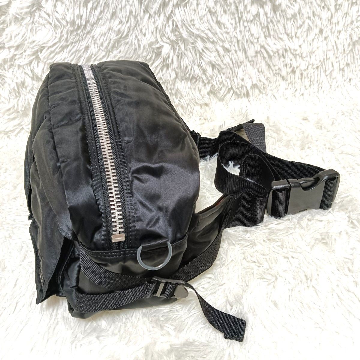 未使用級極美品 PORTER ポータータンカー ウエストバッグ 未使用級極美品 PORTER ポータータンカー ウエストバッグ