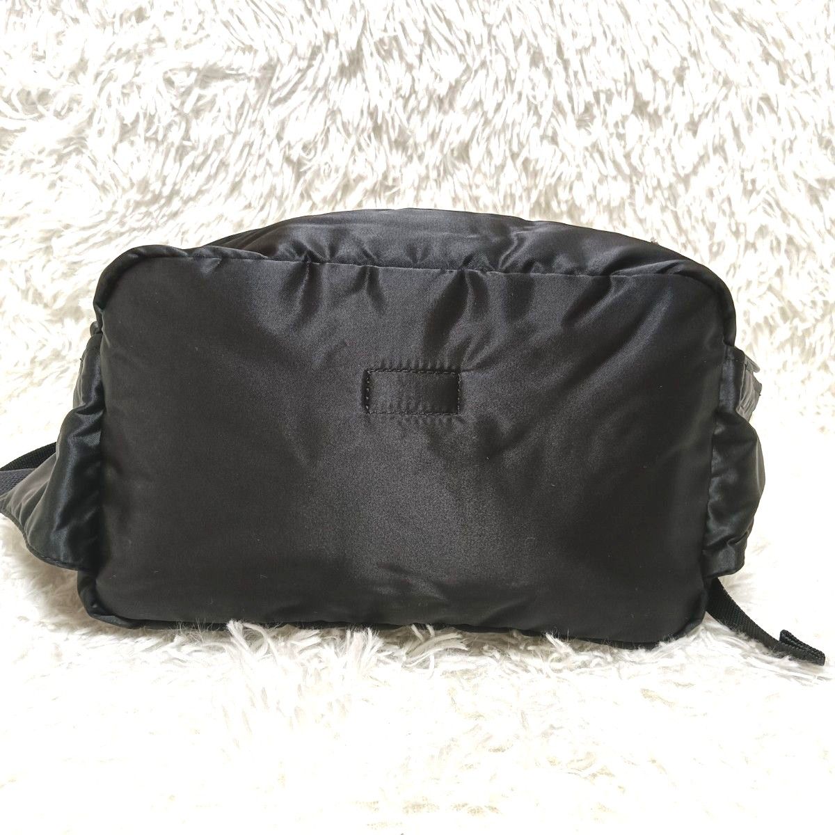 未使用級極美品 PORTER ポータータンカー ウエストバッグ 未使用級極美品 PORTER ポータータンカー ウエストバッグ