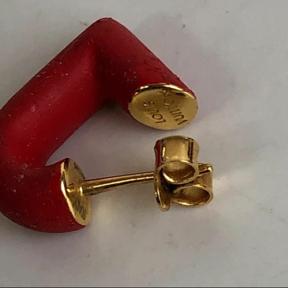 LOUIS VUITTON ルイヴィトン ピアス アクセサリー レッド LOUIS VUITTON ルイヴィトン ピアス アクセサリー レッド