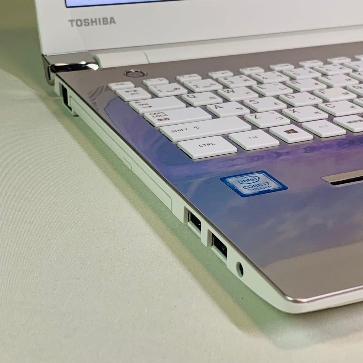 Core i7 7500U/新品SSD1TB/メモリ32GB/カメラ/Windows 11/東芝 Core i7 7500U/新品SSD1TB/メモリ32GB/カメラ/Windows 11/東芝